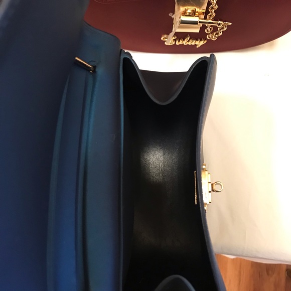 Purses - Picture 5 of 5